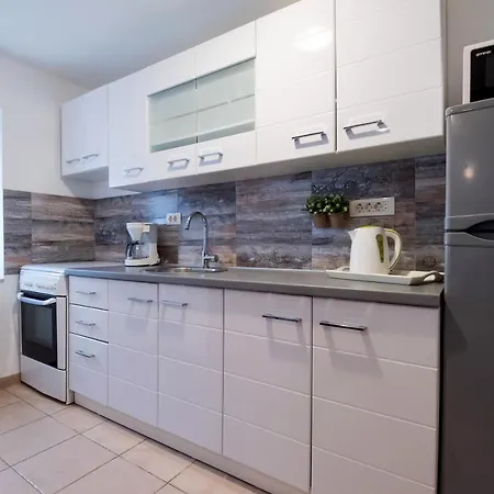 Apartament Luka Arbanasi *